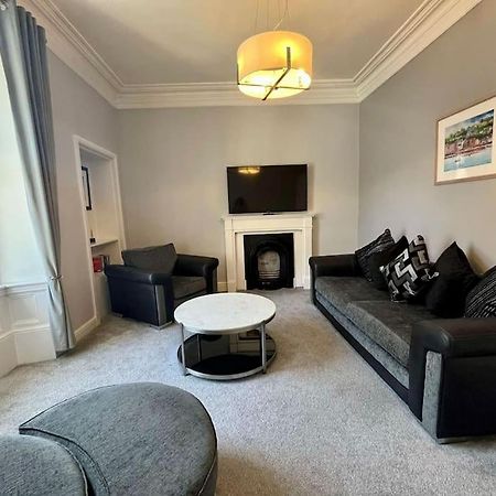 Beautiful Spacious Apartment In Town Centre Oban Kültér fotó